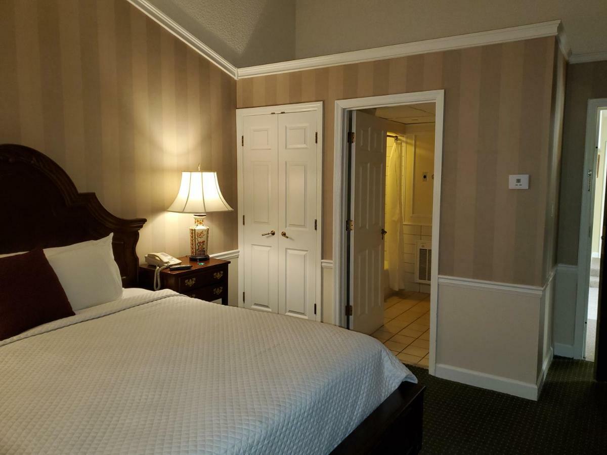 Governors Inn Hotel タラハシー エクステリア 写真
