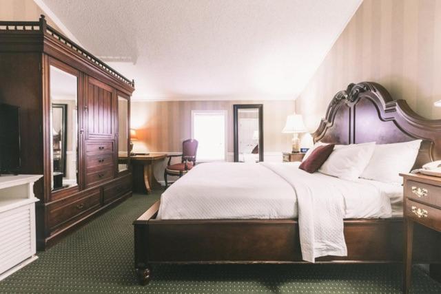 Governors Inn Hotel タラハシー エクステリア 写真